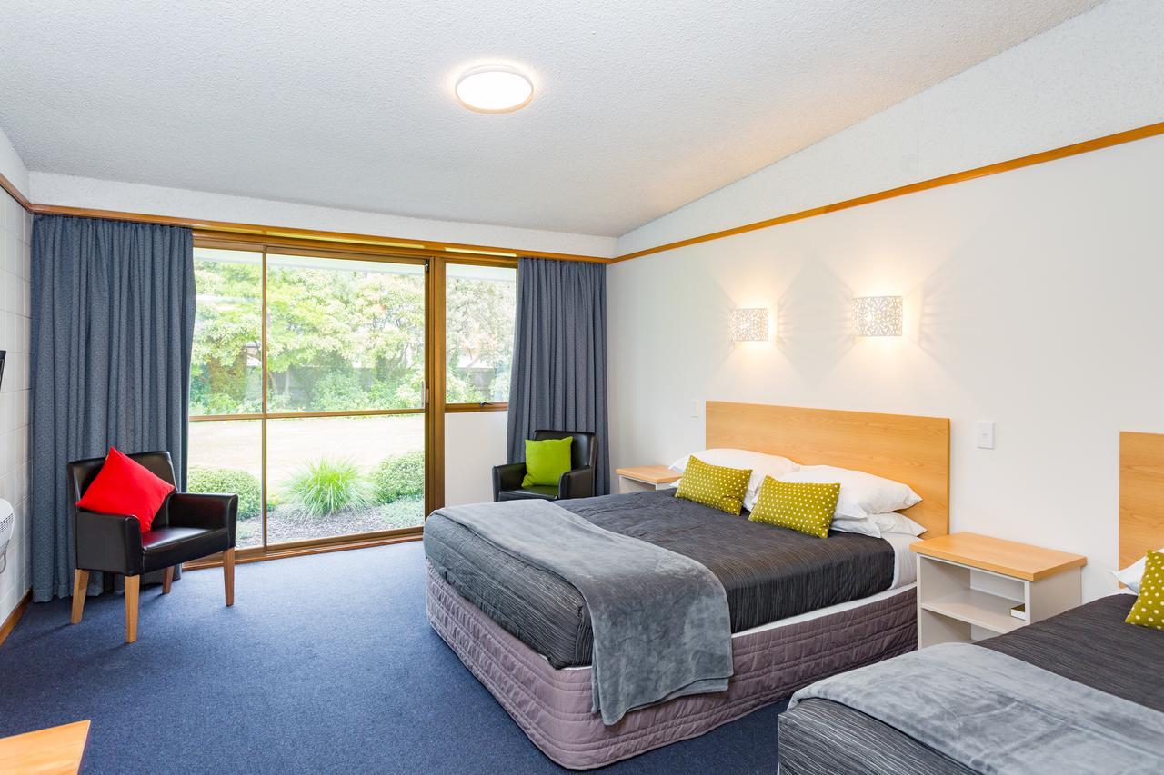 The Redwood Hotel Christchurch Exteriör bild